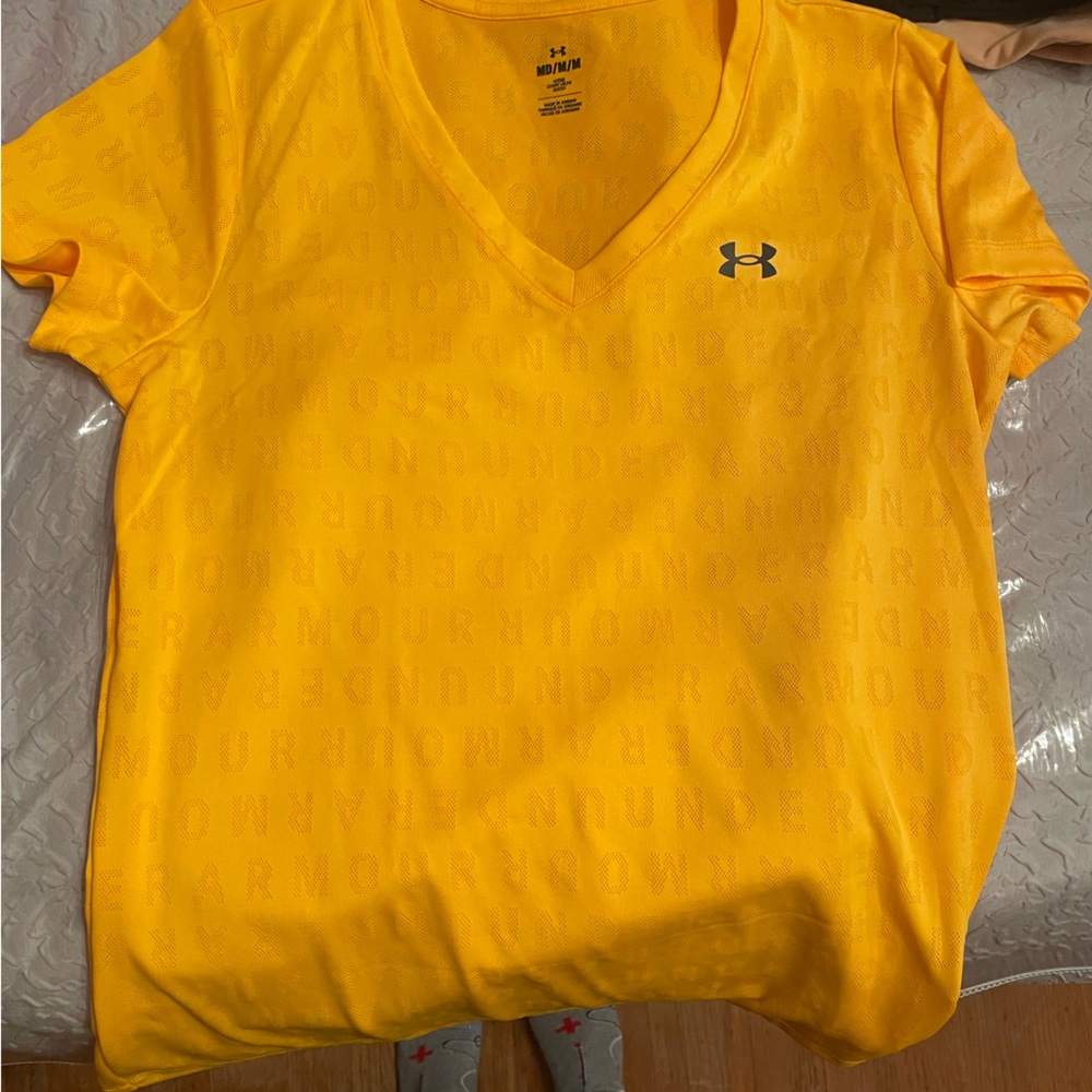 Yellow under armour shirt size medium